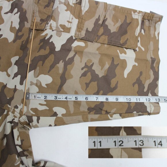 NWT George Men’s Desert Camo Below the Knee Messenger Or Cargo Style Shorts - Picture 9 of 13